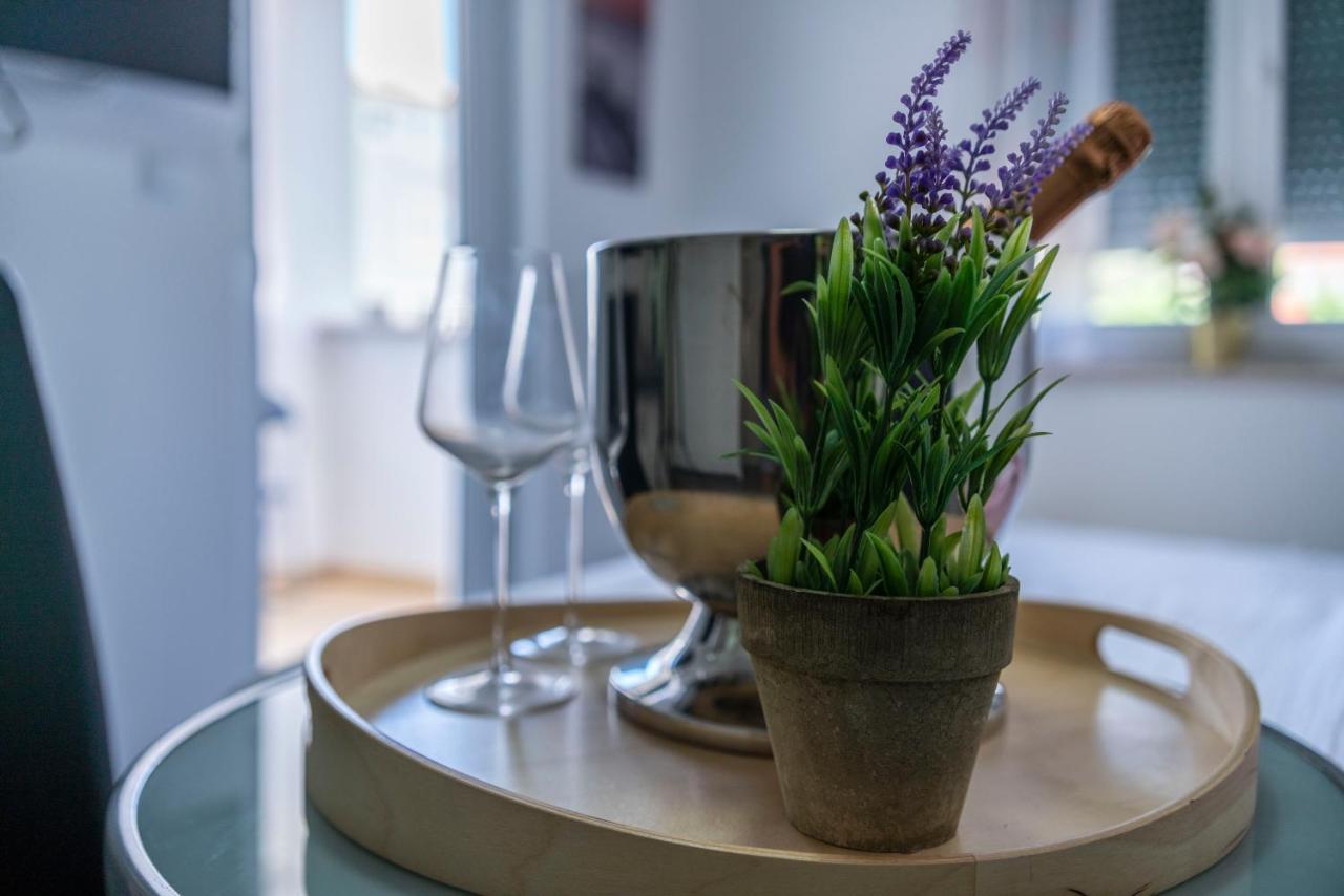 Apartments Adriana Pula Zewnętrze zdjęcie