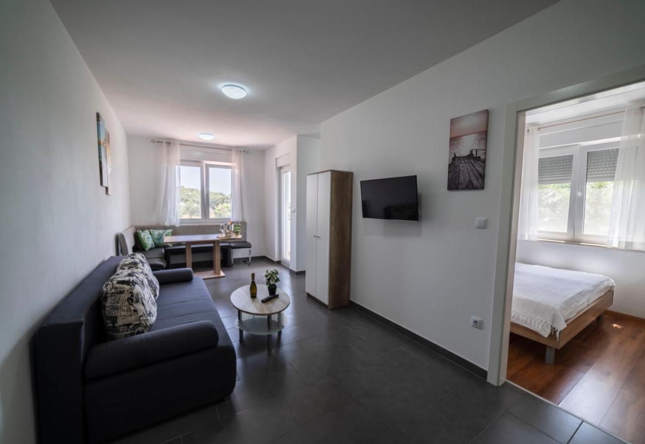 Apartments Adriana Pula Zewnętrze zdjęcie