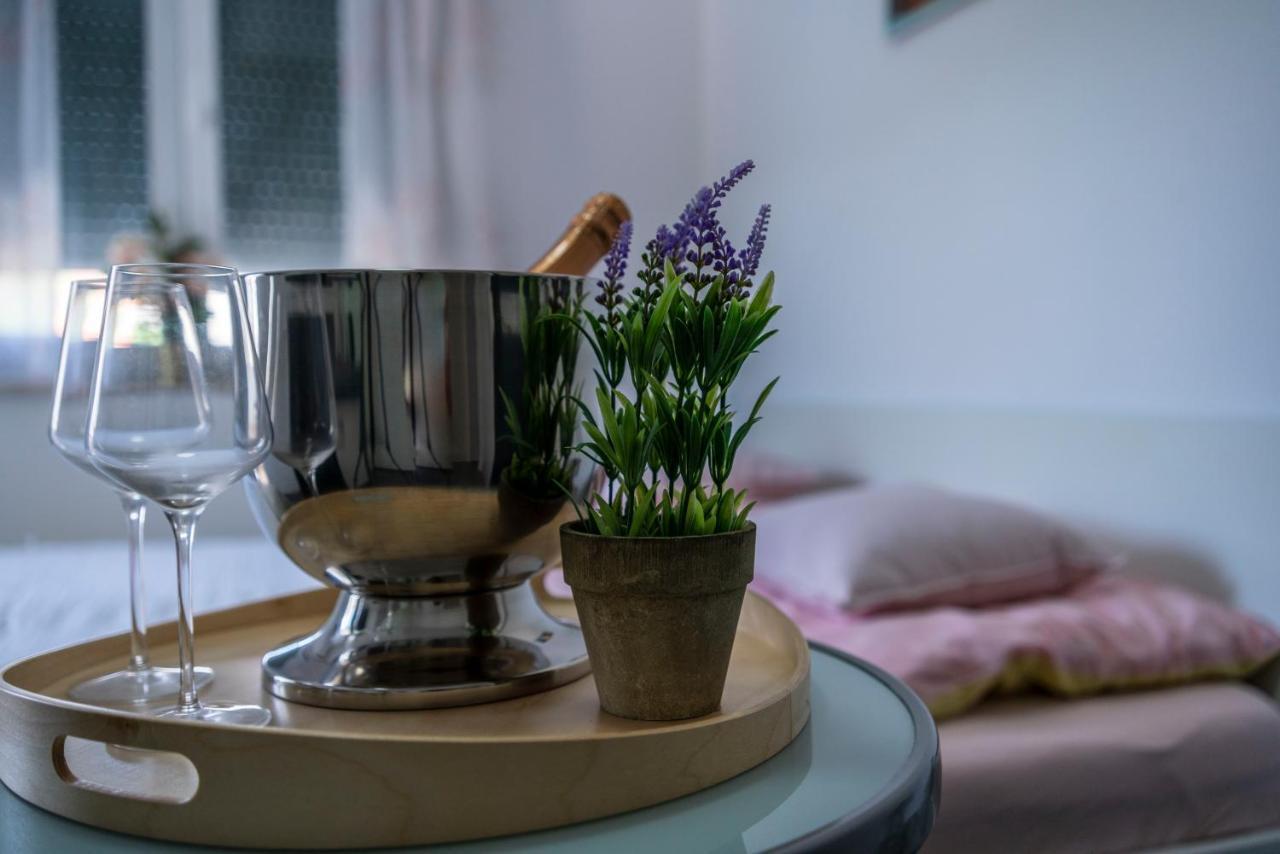 Apartments Adriana Pula Zewnętrze zdjęcie