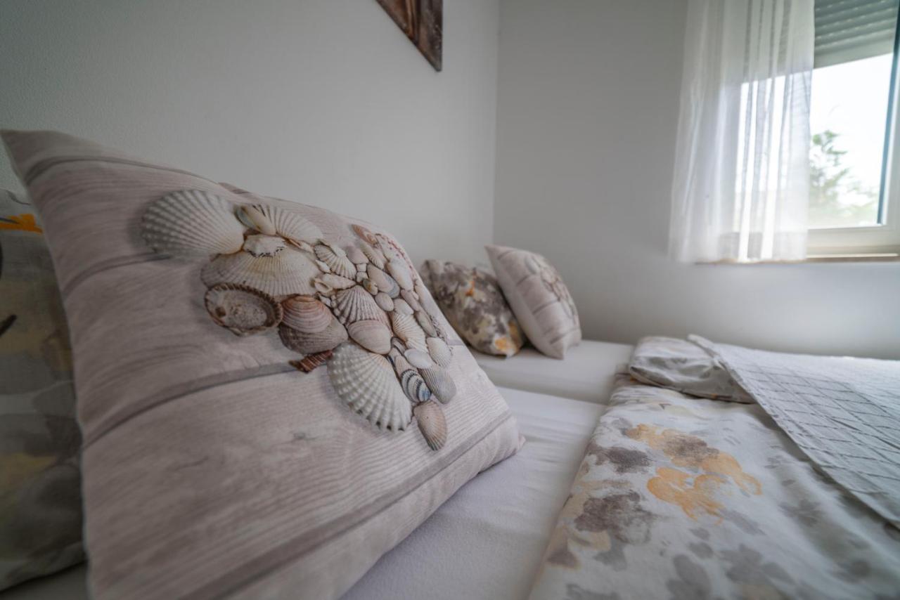 Apartments Adriana Pula Zewnętrze zdjęcie