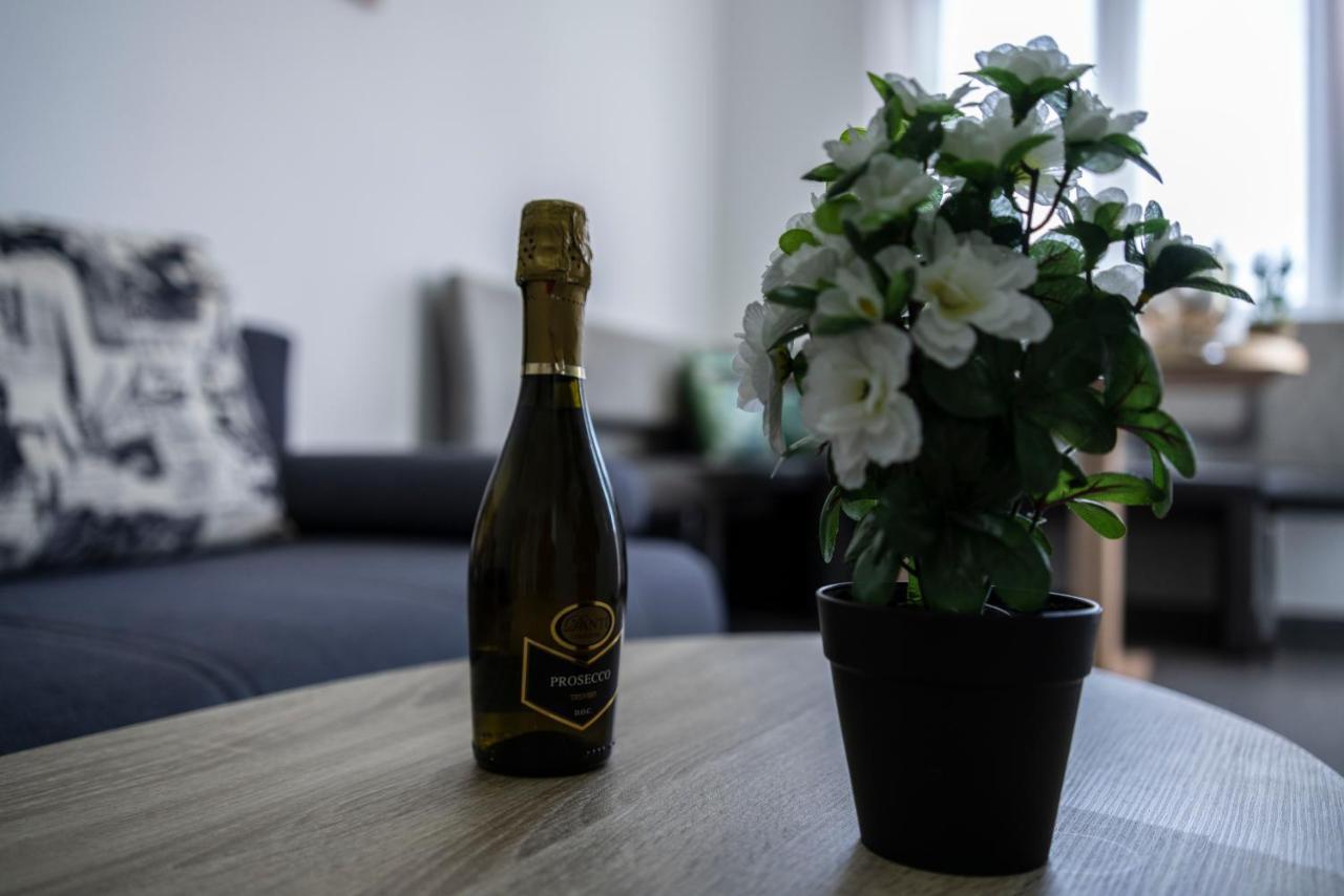 Apartments Adriana Pula Zewnętrze zdjęcie