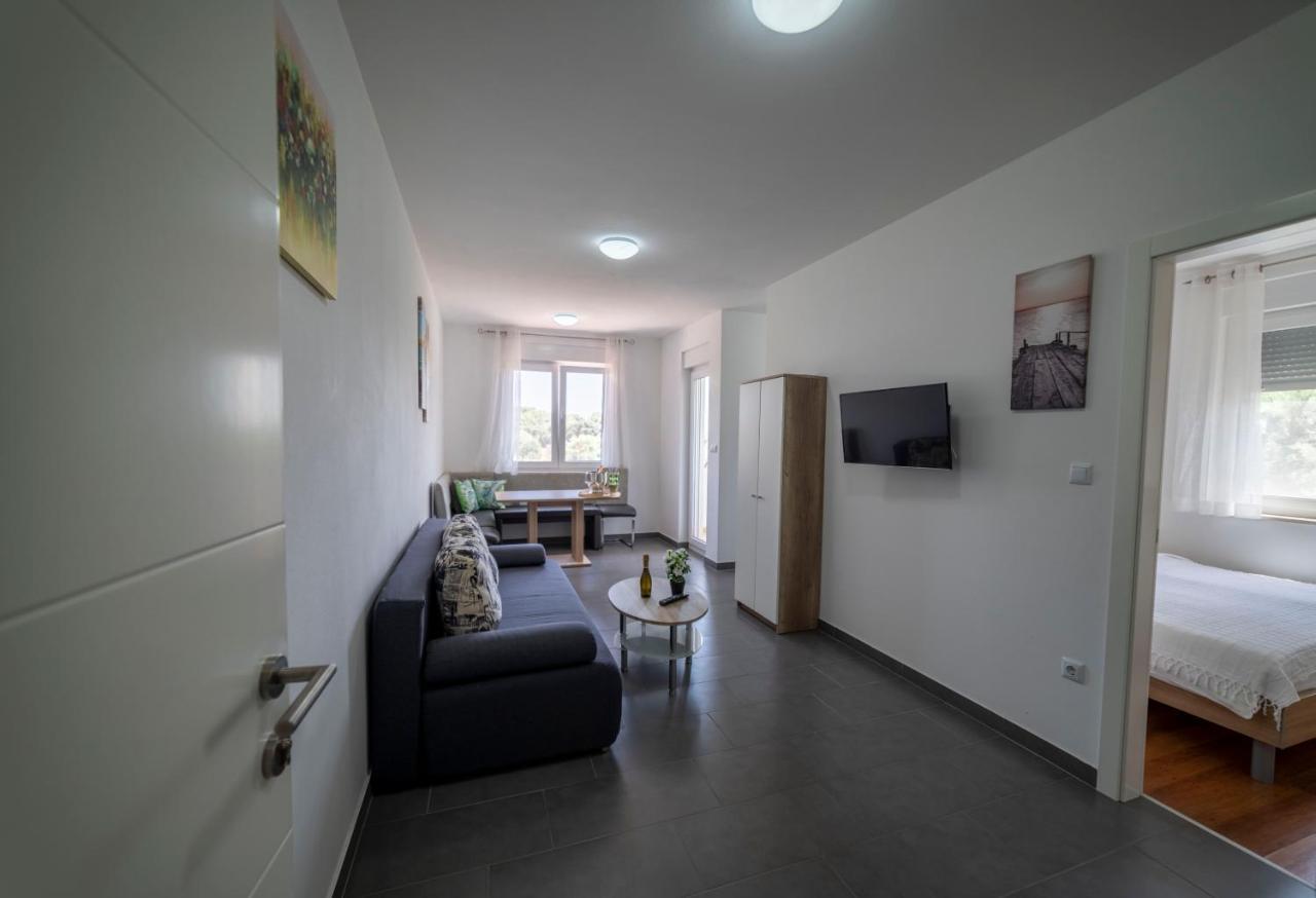 Apartments Adriana Pula Zewnętrze zdjęcie